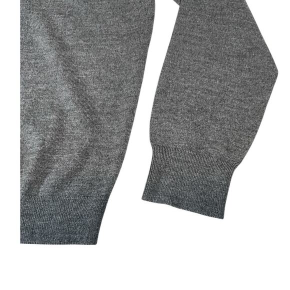 J Crew 100% Merino Wool Men's V Neck Sweater Gray Long Sleeve Tight Knit Medium - Picture 8 of 10